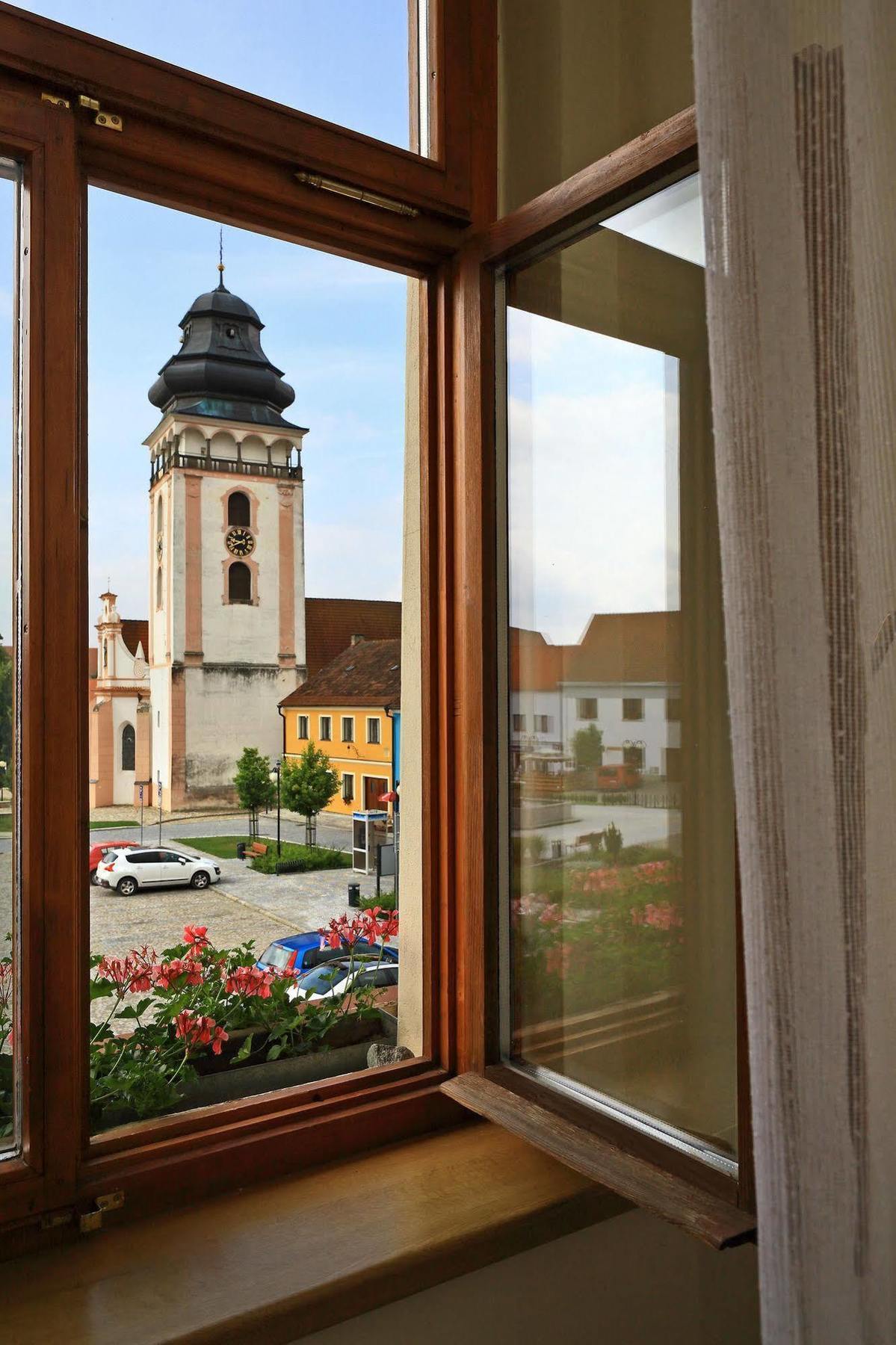 Hotel Panska Bechyně エクステリア 写真