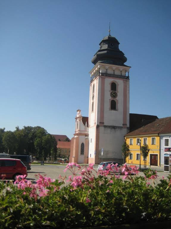Hotel Panska Bechyně エクステリア 写真